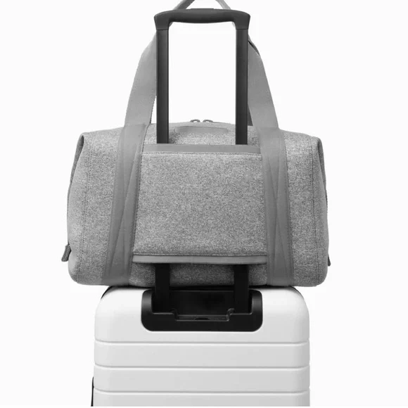 Dagne Dover Landon Medium Neoprene Carryall Bag